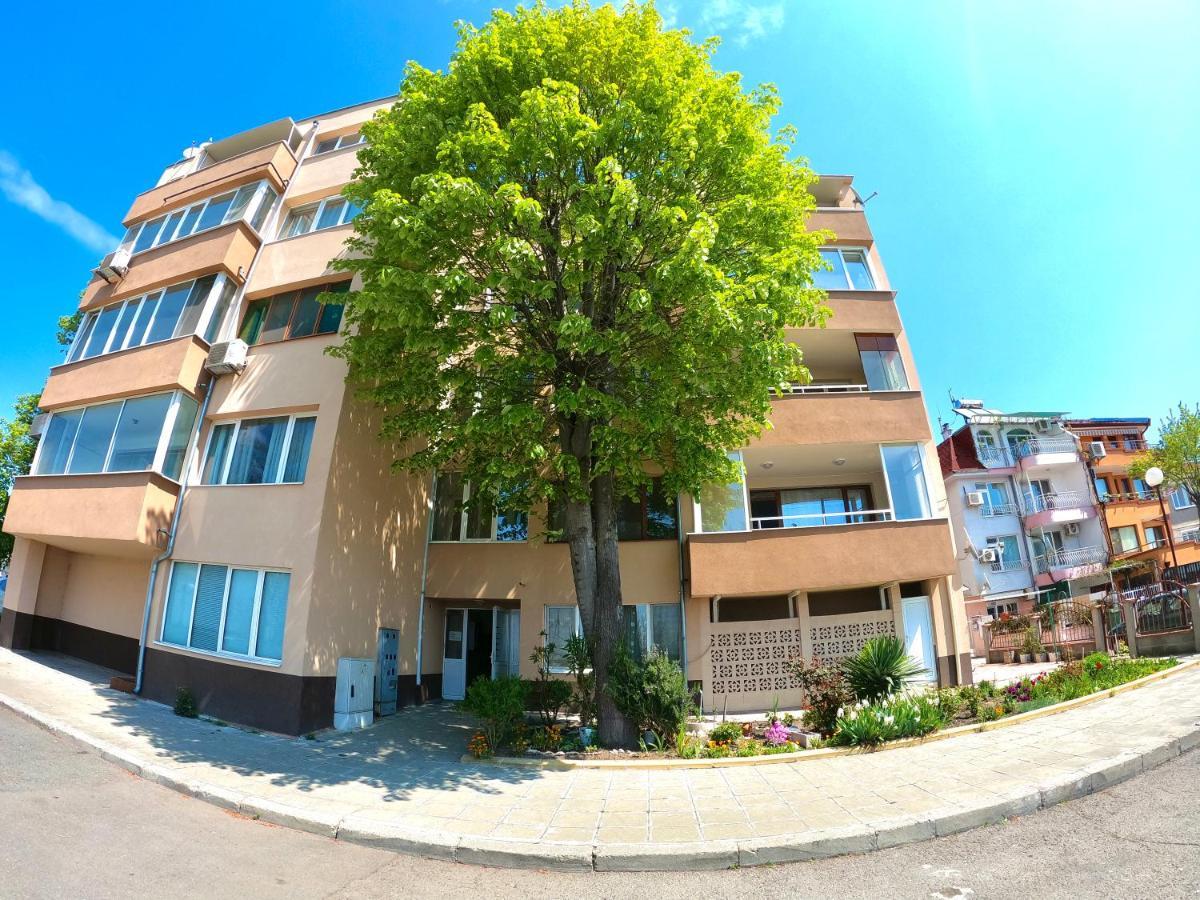 Sunset Yavorov Pomorie Apartment Luaran gambar