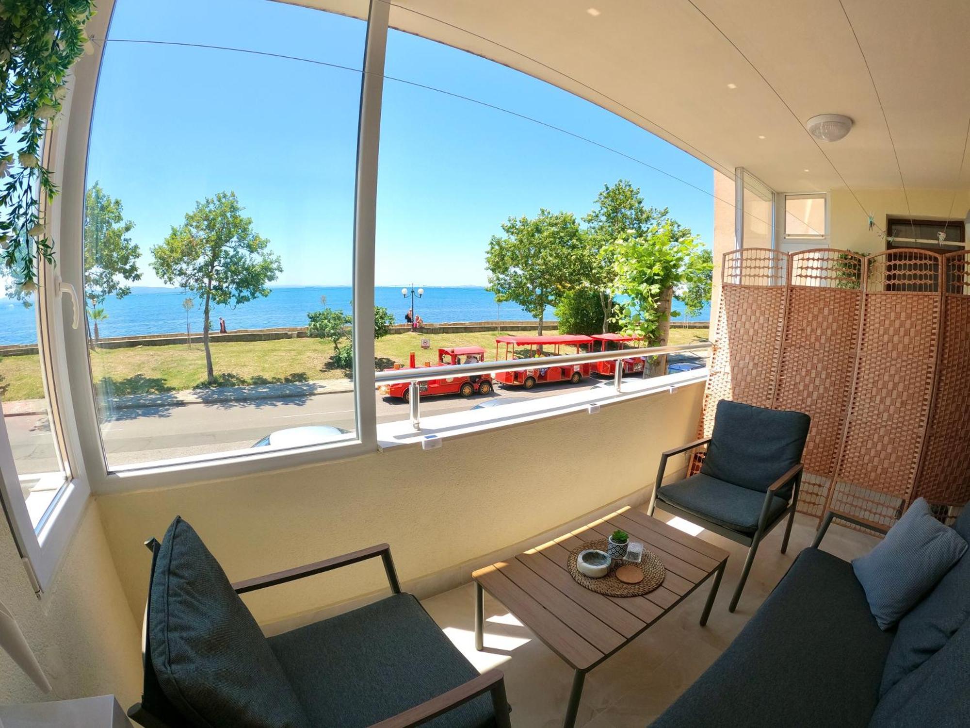 Sunset Yavorov Pomorie Apartment Luaran gambar